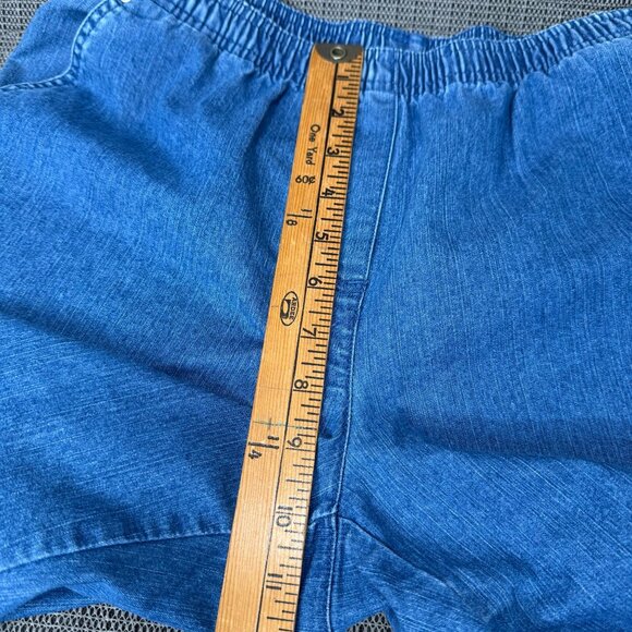 Breckenridge Petite Womens Size 6 Blue Denim Capri Pants Pullon Mid rise Stretch - Picture 5 of 8